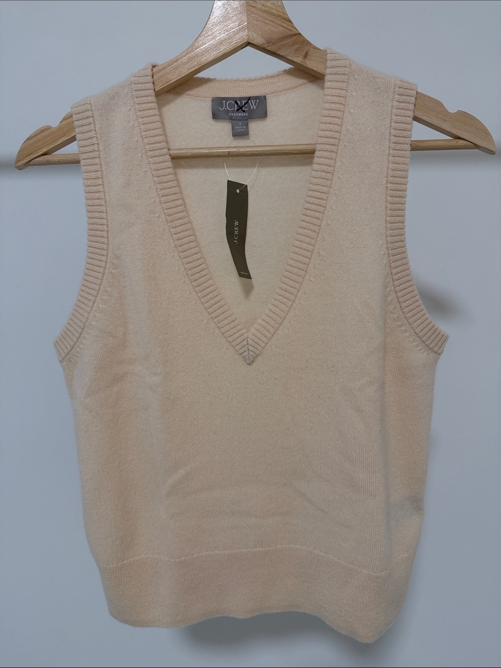 New! Cashmere J. Crew Cream V-Neck Sleeveless Sweater Vest